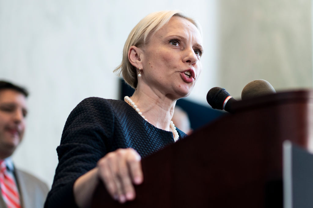 Victoria Spartz at podium