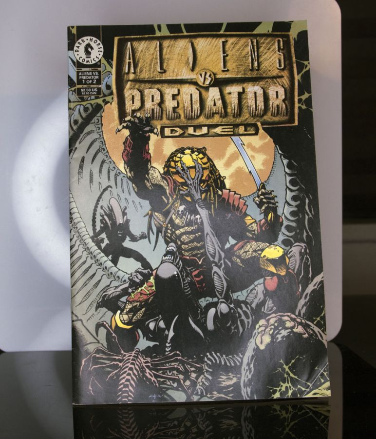 Bill Tompkins ALIENS vs PREDATOR magazine Archive