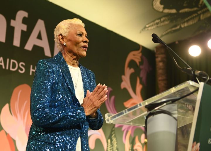 DIonne Warwick