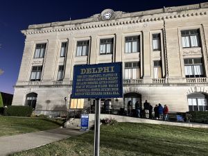Delphi Courthouse Close