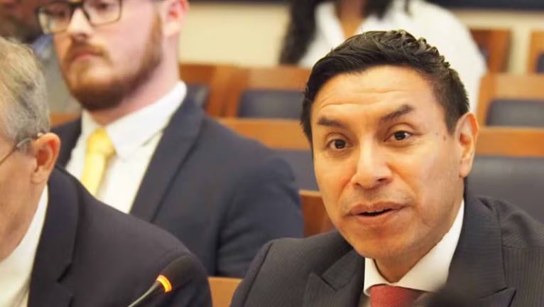 Indiana Republicans will show up to see Diego Morales but won't debate redistricting?