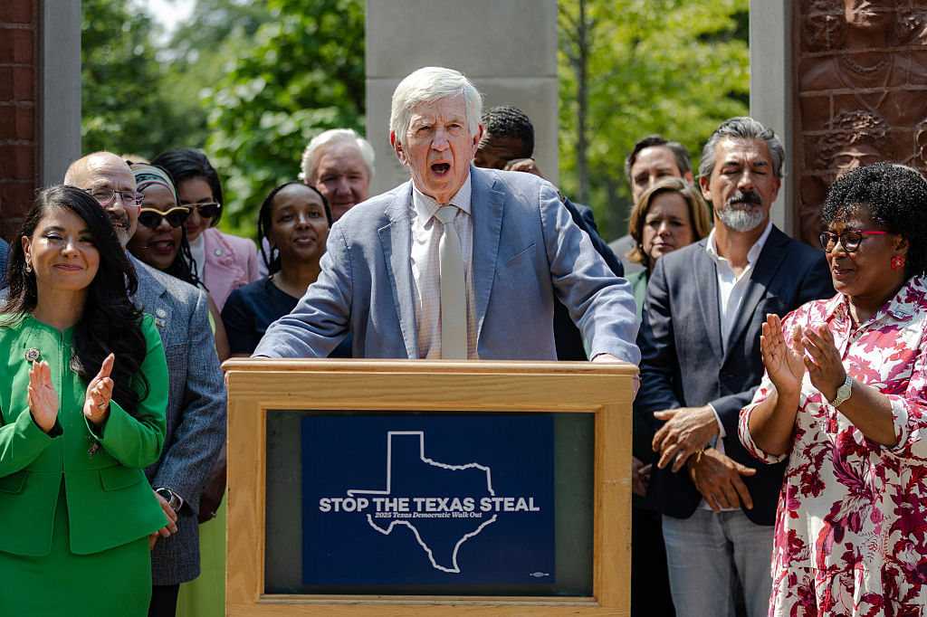 Texas Democratic Lawmakers Flee State In Effort To Halt Redistricting Legislation