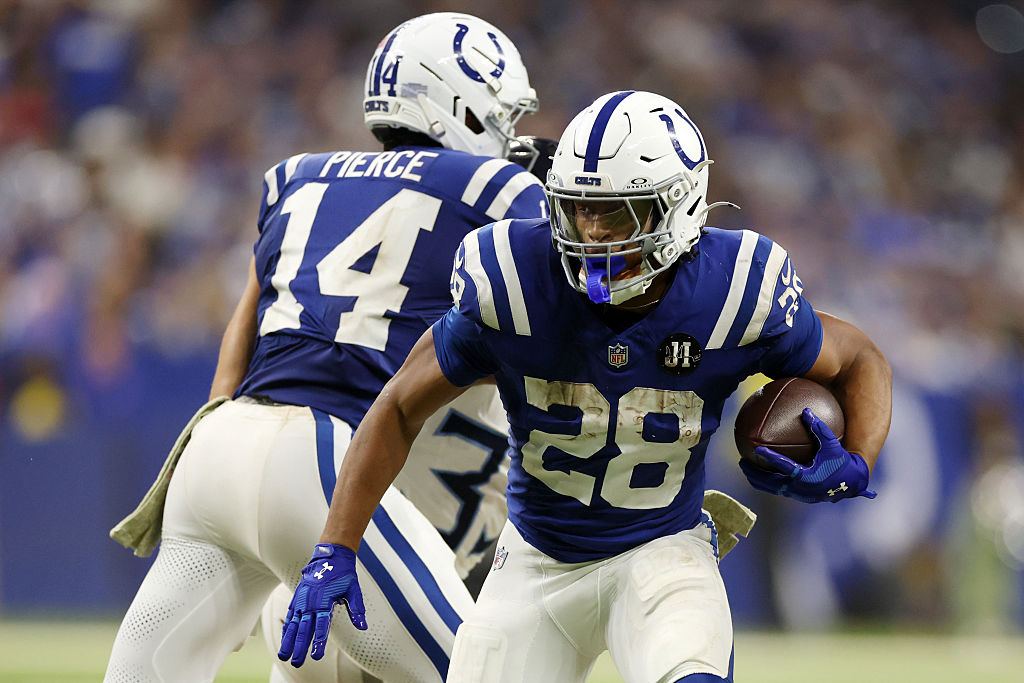 One of Taylor's Fourth Quarter Rushes